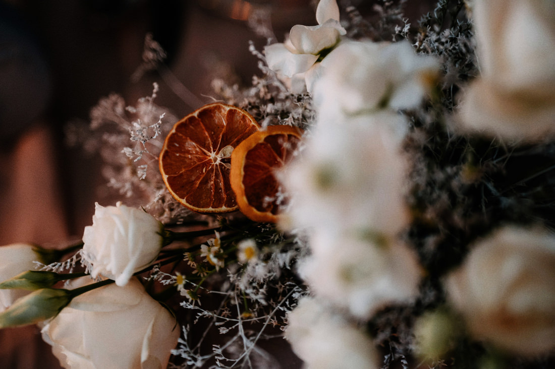 Sesja ślubna w Pałacu Zdunowo - Fotografia ślubna Mazowsze 002 podswiatlo palac zdunowo sesja zdjeciowa Pałac Zdunowo sesja zdjęciowa - gra światła i cienia w stylowych wnętrzach