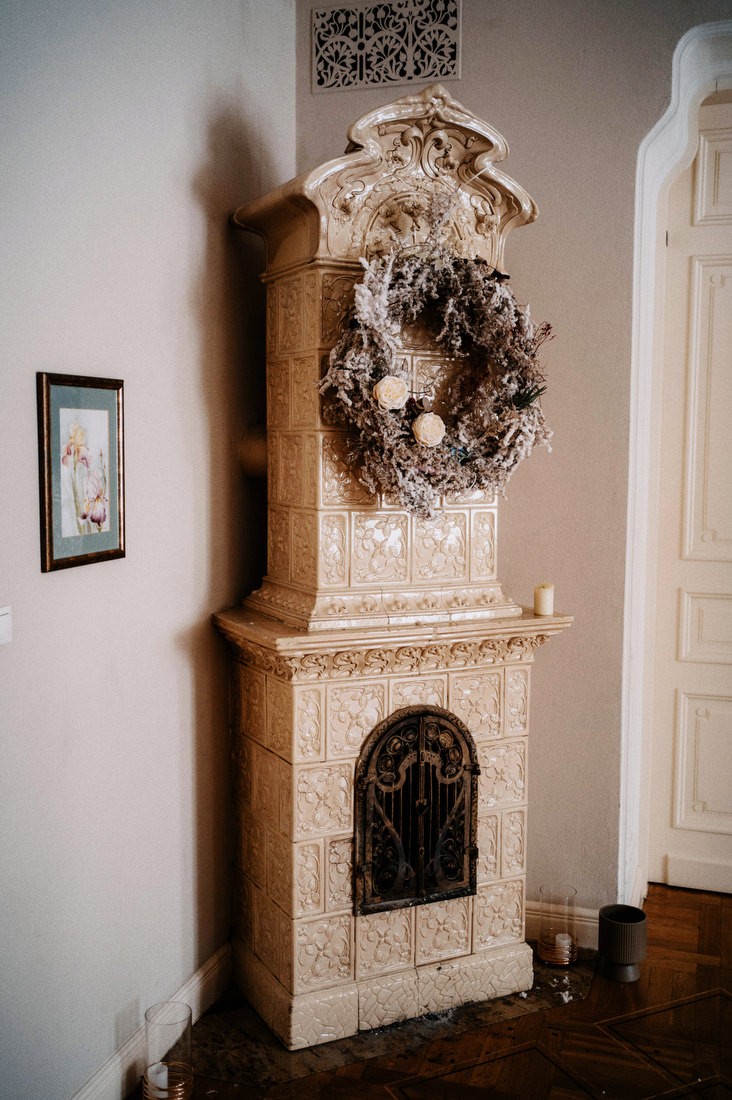 Sesja ślubna w Pałacu Zdunowo - Fotografia ślubna Mazowsze 005 podswiatlo sesja slubna Palac ZdunowoA Sesja ślubna w Pałacu Zdunowo - para młoda w promieniach zachodzącego słońca