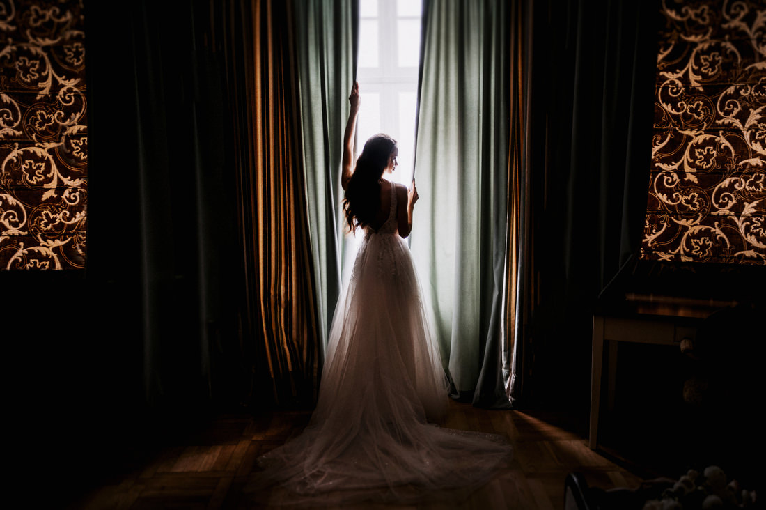 Sesja ślubna w Pałacu Zdunowo - Fotografia ślubna Mazowsze 006 podswiatlo eleganckie detale slubne Eleganckie detale ślubne w zabytkowych wnętrzach Pałacu Zdunowo